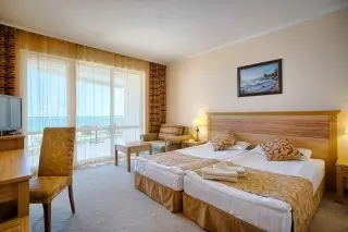Majestic Beach Resort