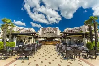 Majestic Beach Resort