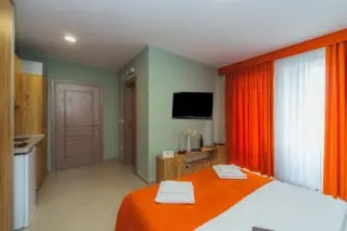 Studio Apartmani Lara & Studio Apartmani Solaris