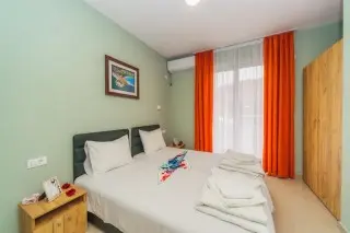Studio Apartmani Lara & Studio Apartmani Solaris