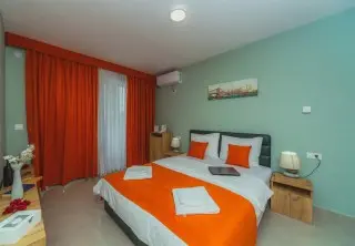 Studio Apartmani Lara & Studio Apartmani Solaris
