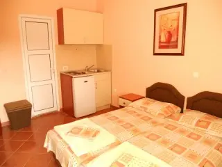 Studio Apartmani Lara & Studio Apartmani Solaris
