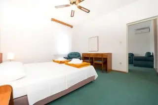 Hotel Milna Osam Aduls Only