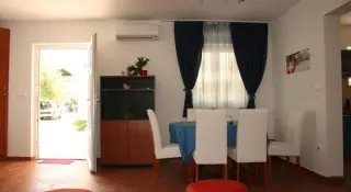 Apartmani Mistral 4 osobowe