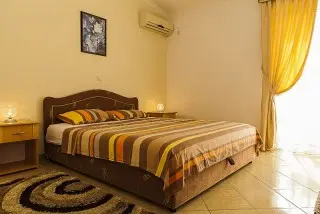 Apartmani Villa Ani - basen w cenie !