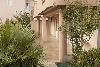 Apartmani Villa Ani - basen w cenie !