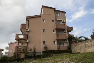 Apartmani Villa Ani - basen w cenie !