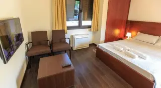Apart Hotel Kuće Lekovića