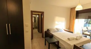 Apart Hotel Kuće Lekovića