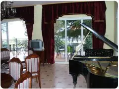 Hotel Ema