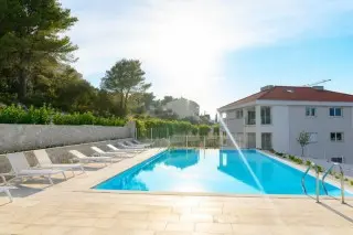  Malo More Resort