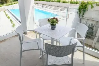  Malo More Resort