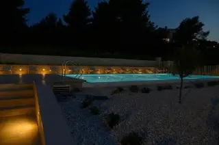  Malo More Resort