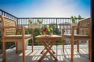 Hotel Twelve