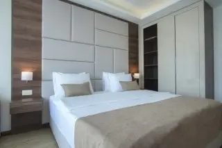 Hotel Twelve