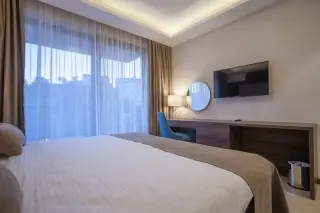 Hotel Twelve