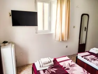  Villa Monte Rio