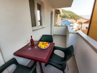  Villa Monte Rio
