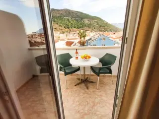  Villa Monte Rio