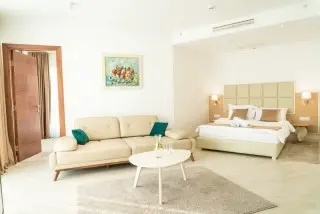 Hotel Kadmo