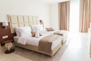 Hotel Kadmo