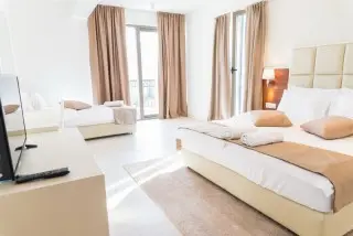 Hotel Kadmo