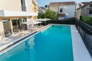 Hotel Kadmo