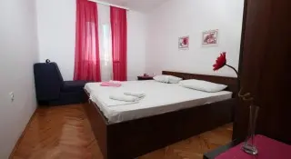 Apartmani More