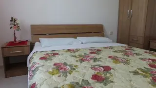Apartmani More