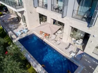 Hotel Eleven