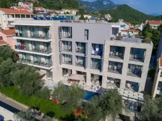 Hotel Eleven