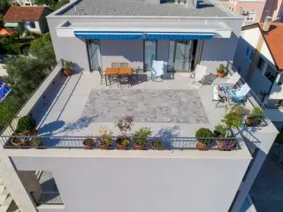 Hotel Eleven
