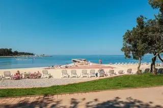 Apartments Katoro Plava Laguna