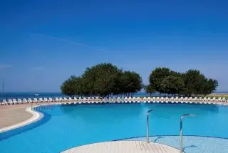 Apartments Katoro Plava Laguna