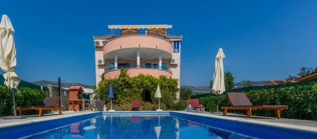 Apartmani Villa Rose