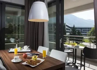 Apartmani & Villas Srebreno