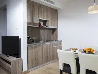 Apartmani & Villas Srebreno