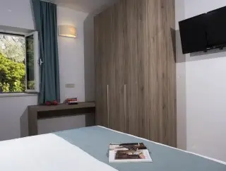 Apartmani & Villas Srebreno