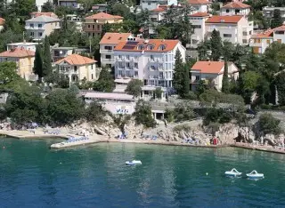 Hotel Vali