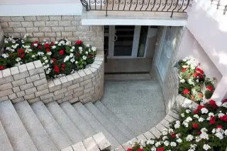 Hotel Vali