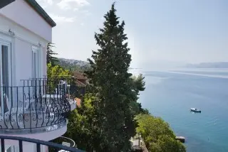 Hotel Vali