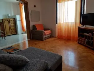 Pansion Franka opcja z wyżywieniem 