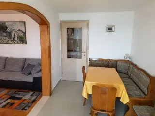 Pansion Franka opcja z wyżywieniem 