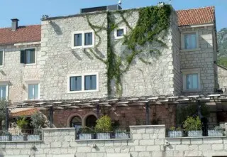 Hotel Kastil