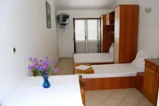 Apartmani Marinko