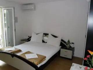 Apartmani Marinko