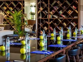  Hotel Brown Beach House & Spa 