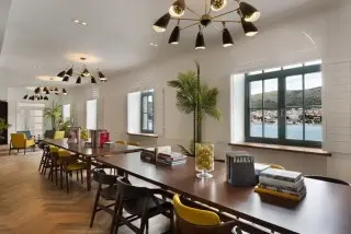  Hotel Brown Beach House & Spa 