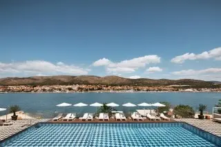  Hotel Brown Beach House & Spa 