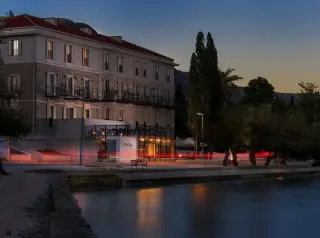  Hotel Štacija